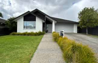 5 Moores Road, Millwater