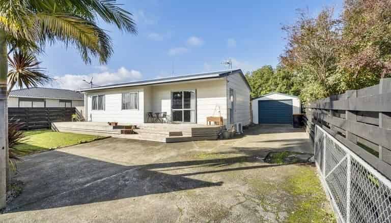 6 Athena Grove, Highbury