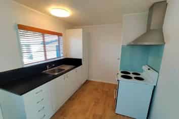 6 Athena Grove, Highbury