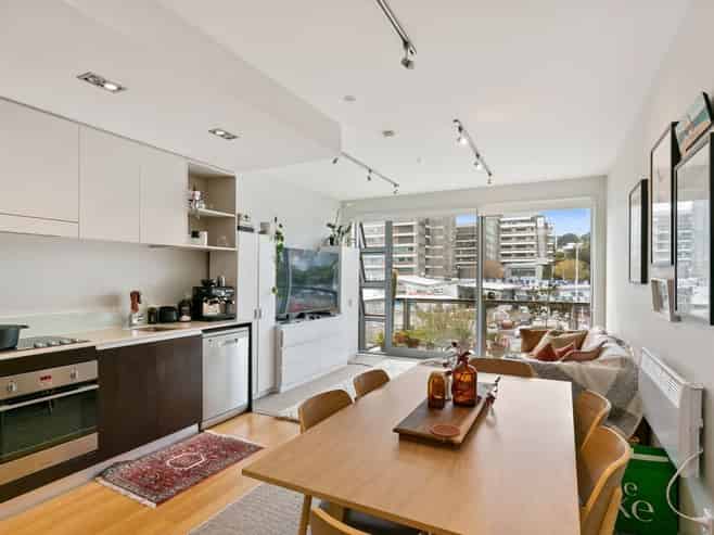 311/80 Riddiford Street, Newtown