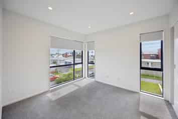 1/11 Karamu Street, Te Atatu Peninsula