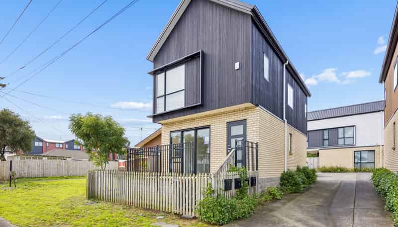 1/11 Karamu Street, Te Atatu Peninsula