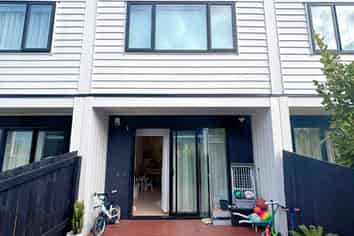 6/11 Mareth Street, Panmure