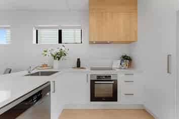 6/11 Mareth Street, Panmure