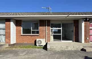 2/259 Puhinui Road, Papatoetoe