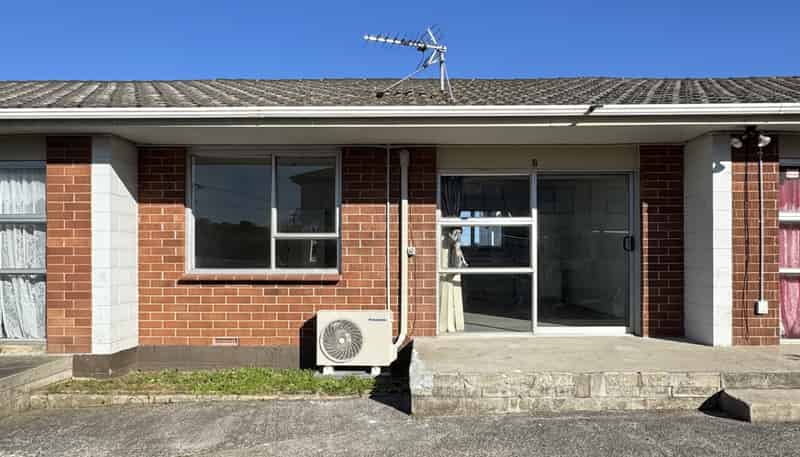 2/259 Puhinui Road, Papatoetoe