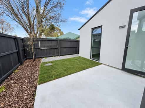 15/55  Opawa Road , Waltham