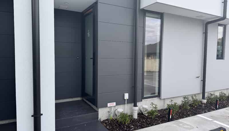 15/55  Opawa Road , Waltham