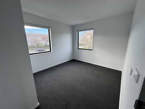 15/55  Opawa Road , Waltham