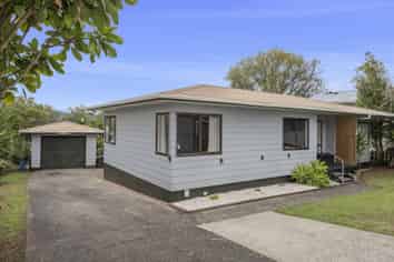 36 Thomas Street, Tikipunga