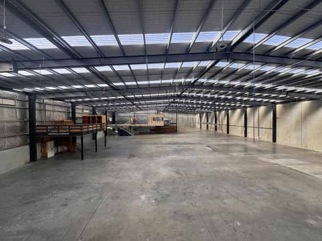1,577sqm Cost-effective Warehouse/Workshop