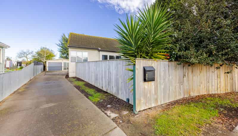906 Tamatea Place, Mahora