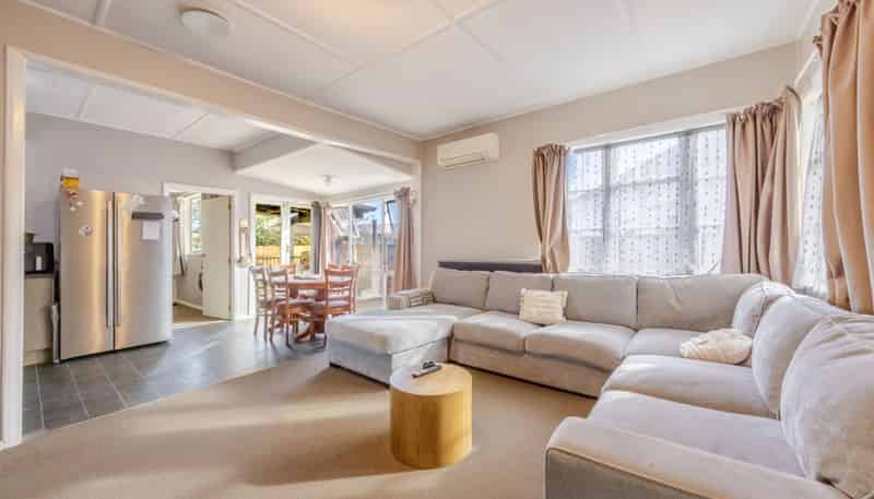 906 Tamatea Place, Mahora