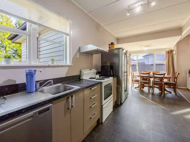 906 Tamatea Place, Mahora