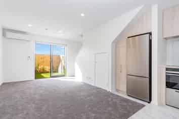 8/59 Matipo Road, Te Atatu Peninsula