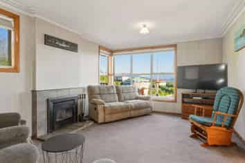 203 Mulford Street, CONCORD