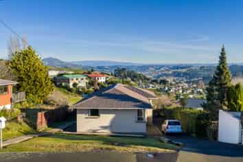 203 Mulford Street, CONCORD