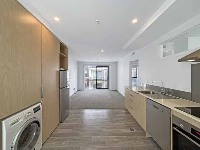 9D/16 Constable Street, Newtown