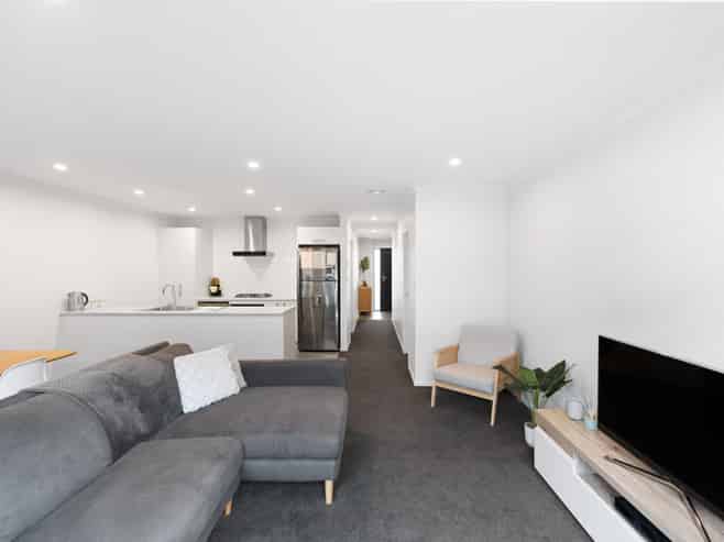 2/1 North Ridge Drive, Rototuna North