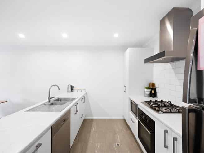 2/1 North Ridge Drive, Rototuna North