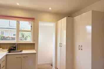 2/15 Jeffreys Rd, Fendalton