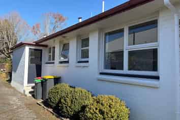 2/15 Jeffreys Rd, Fendalton