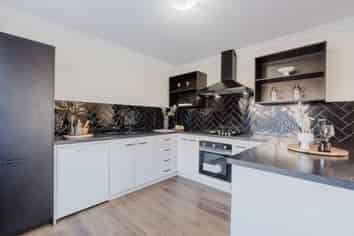 45a Sandwich Road, Saint Andrews