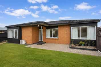 45a Sandwich Road, Saint Andrews