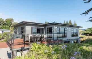 23 Groves Rd, Raumati Beach