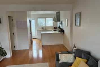 2/19 Church Street, Northcote Point