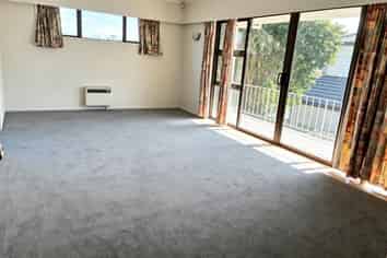 144 Prince Regent Drive, Half Moon Bay