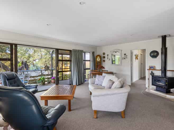 1 Moana Terrace, Snells Beach