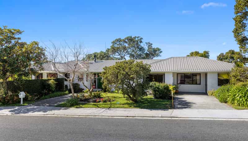 1 Moana Terrace, Snells Beach