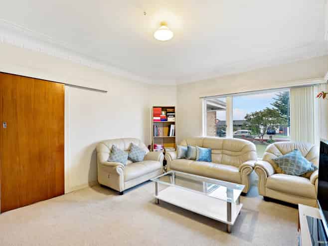 42 Ranfurly Road , Papatoetoe