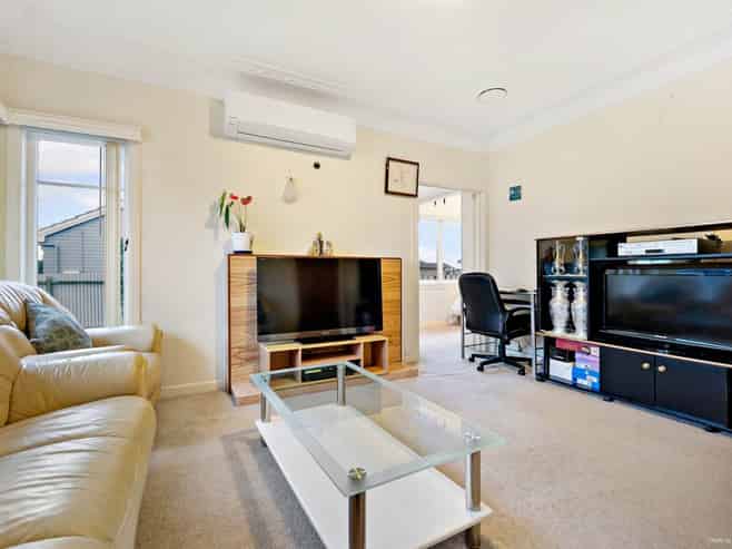 42 Ranfurly Road , Papatoetoe