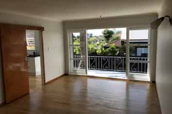 4/22 Fifth Avenue, Mount Albert
