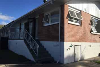 4/22 Fifth Avenue, Mount Albert
