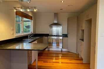 3 Bede Grove, Tawa