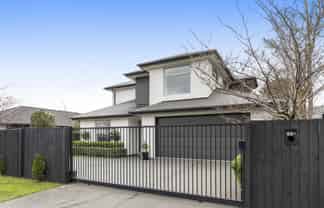 95A Edgeware Road, Saint Albans