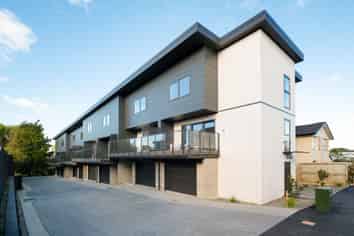 1/1 Manning Street, Hamilton Central