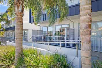 6/17 Link Crescent, Stanmore Bay