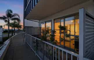 6/17 Link Crescent, Stanmore Bay