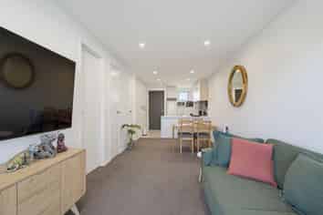 6/17 Link Crescent, Stanmore Bay