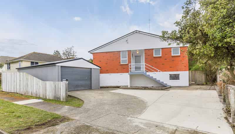 38 Owhiti Street, Titahi Bay