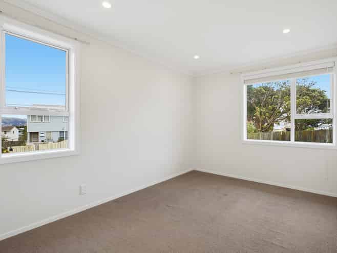 38 Owhiti Street, Titahi Bay