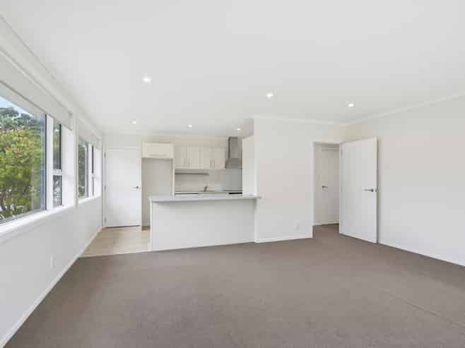 38 Owhiti Street, Titahi Bay