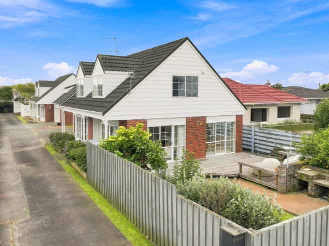 3/139 Shakespeare Road, Milford