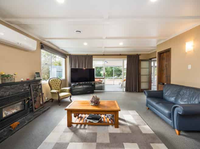8 Milne Street, Marton