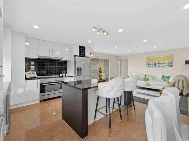 20 Kestev Drive, Flat Bush