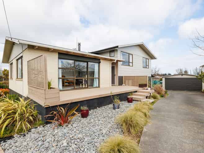10 Oaklea Avenue, Marton